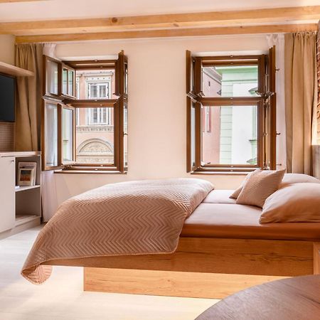 White Wolf Boutique Apartments Оломоуц Екстериор снимка