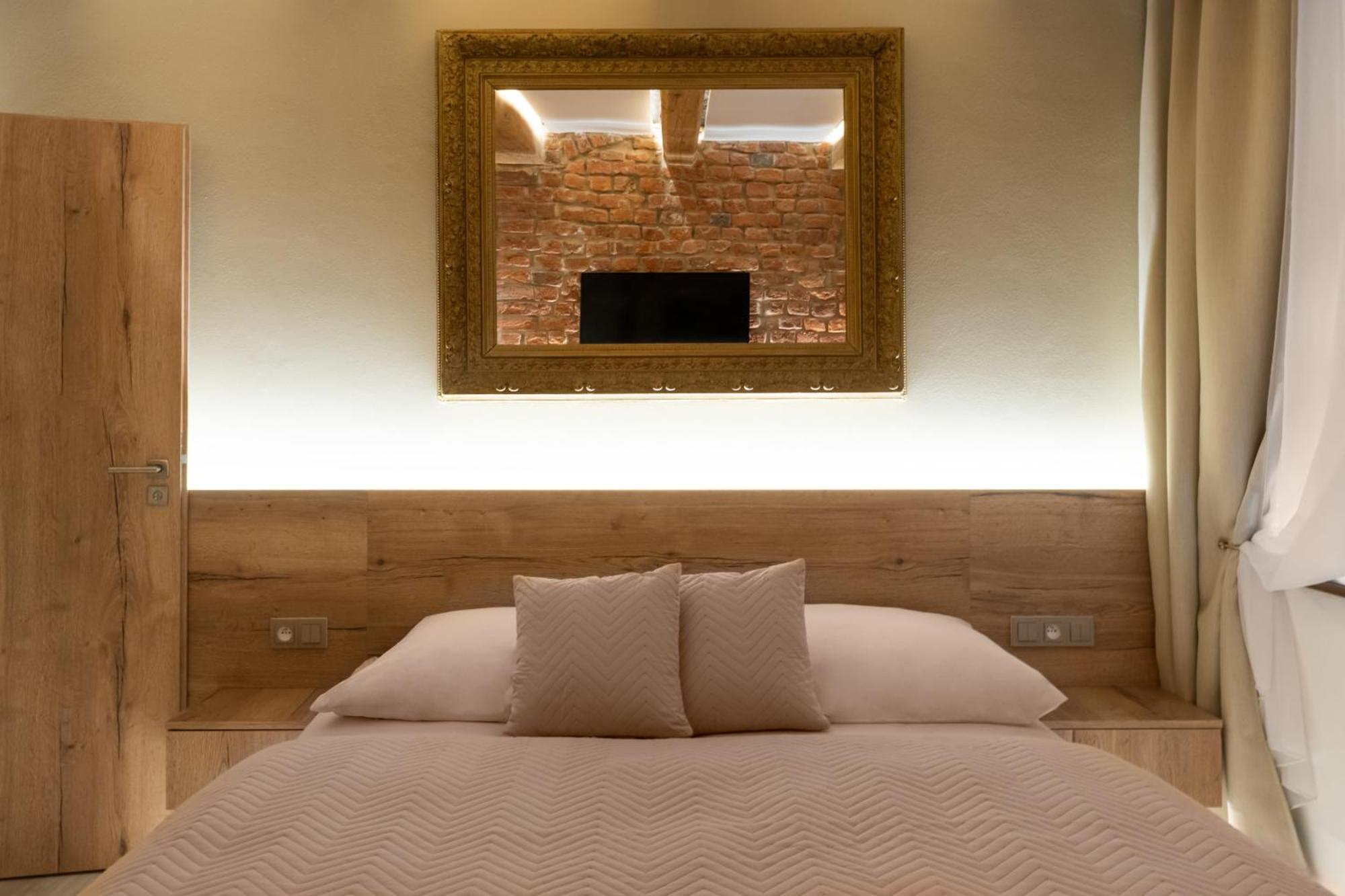 White Wolf Boutique Apartments Оломоуц Екстериор снимка