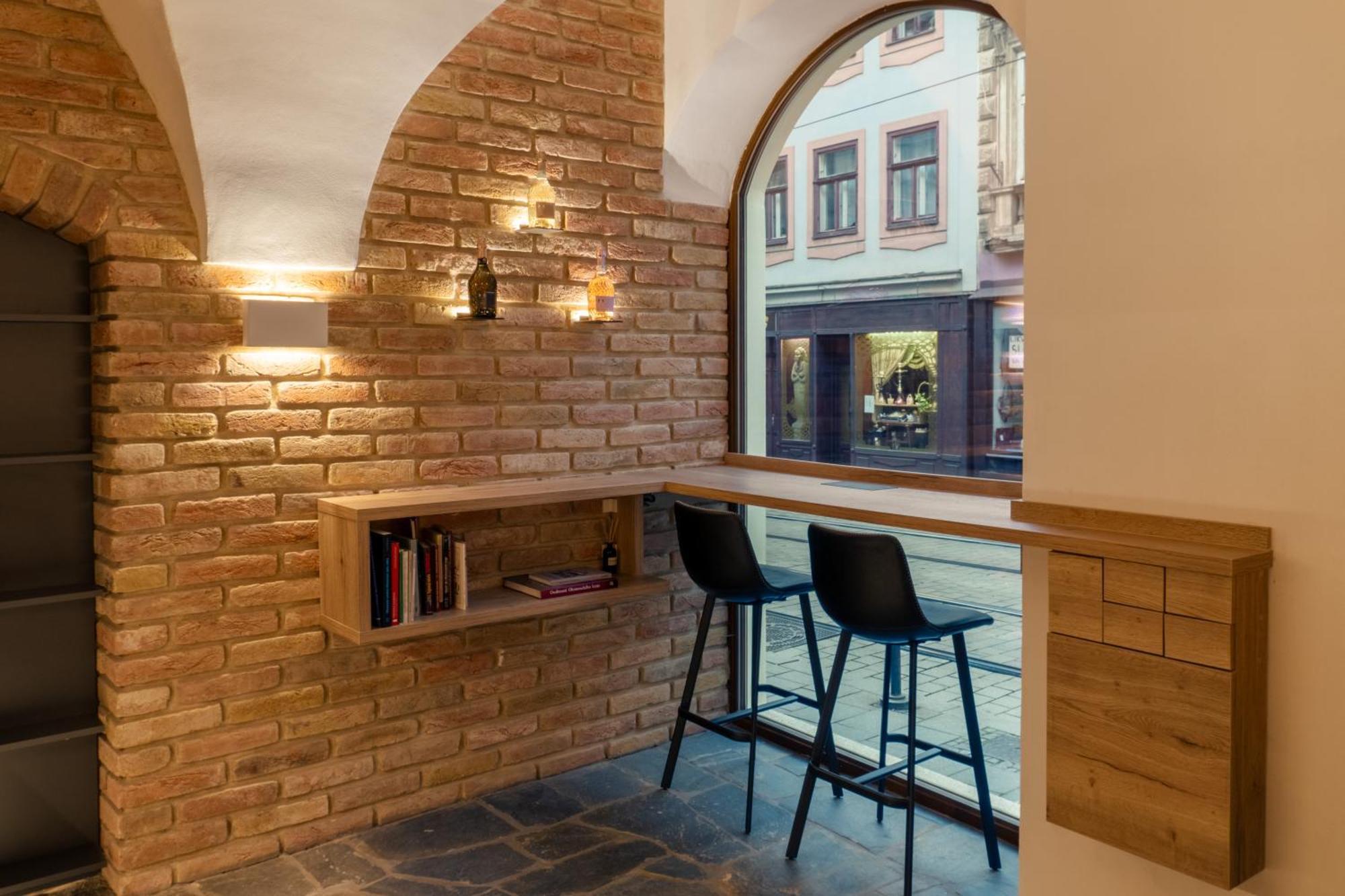 White Wolf Boutique Apartments Оломоуц Екстериор снимка