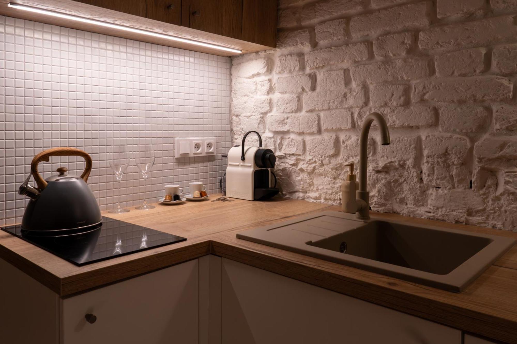 White Wolf Boutique Apartments Оломоуц Екстериор снимка